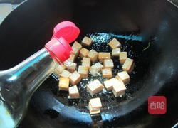 尖椒米虾豆腐丁的做法图解4