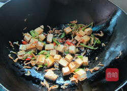 尖椒米虾豆腐丁的做法图解7