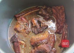 辣椒炒卤肉卤香干的做法图解1