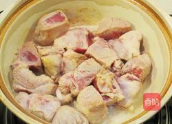 红焖香干凤眼果的做法图解5