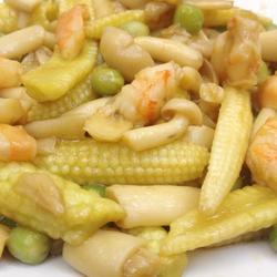 玉米笋鲜菇炒虾仁的做法[图]