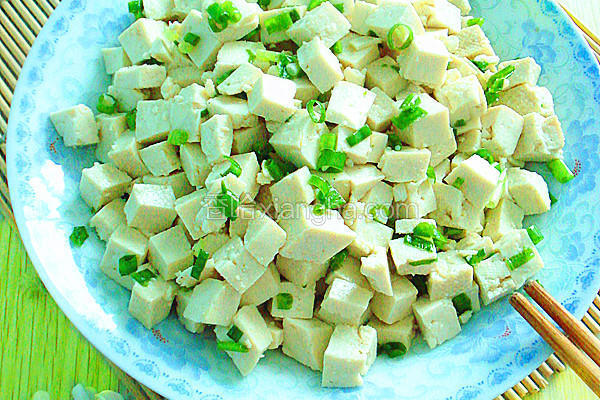 小葱拌豆腐