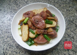 香干炒腊鸡腿的做法图解13