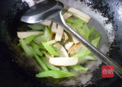 西芹炒香干的做法图解6