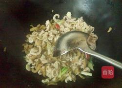 榨菜丝炒肉筋的做法图解6