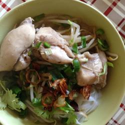 鸡汤河粉的做法[图]