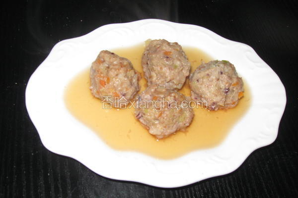 清蒸猪肉鱿鱼丸子