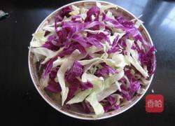 凉拌甘蓝菜的做法图解2