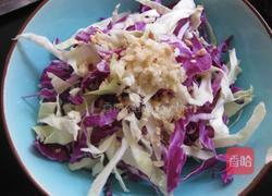 凉拌甘蓝菜的做法图解4