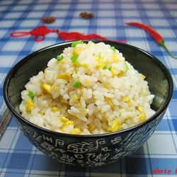 葱香蛋炒饭的做法[图]