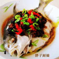 豆豉蒸鲳鱼的做法[图]