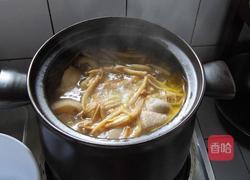 金针炖猪蹄的做法图解7