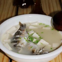 鲫鱼豆腐汤的做法[图]