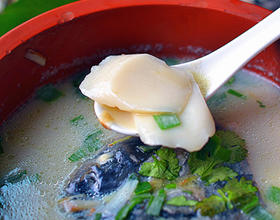 豆浆鱼头年糕汤[图]