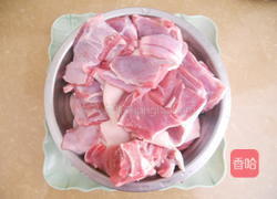 羊肉煲的做法图解1