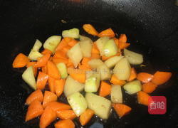 红萝卜炒土豆的做法图解4