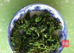 香椿皮蛋嫩豆腐的做法图解2