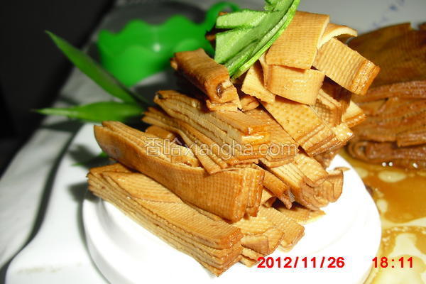 卤煮豆皮