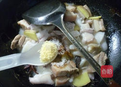 目鱼烧五花肉的做法图解11