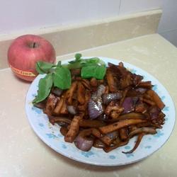 洋葱鱿鱼干的做法[图]