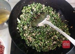 肉末豆角橄榄菜的做法图解4
