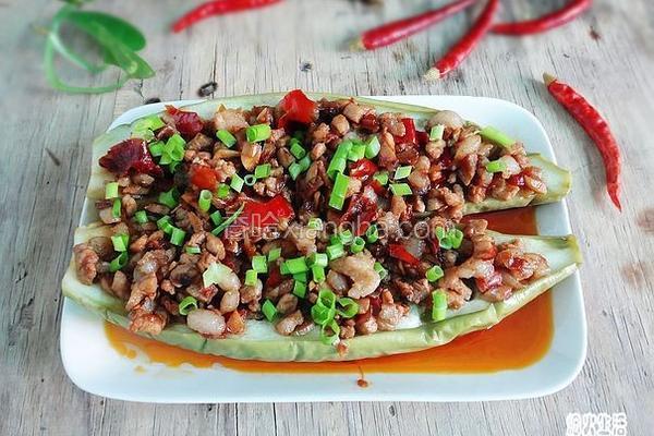 剁椒肉末蒸茄子
