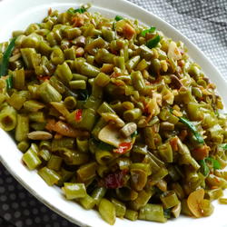 酸豆角炒肉丁的做法[图]