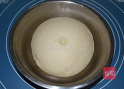 包菜胡萝卜酱肉包子的做法图解6