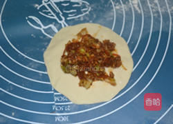包菜胡萝卜酱肉包子的做法图解9