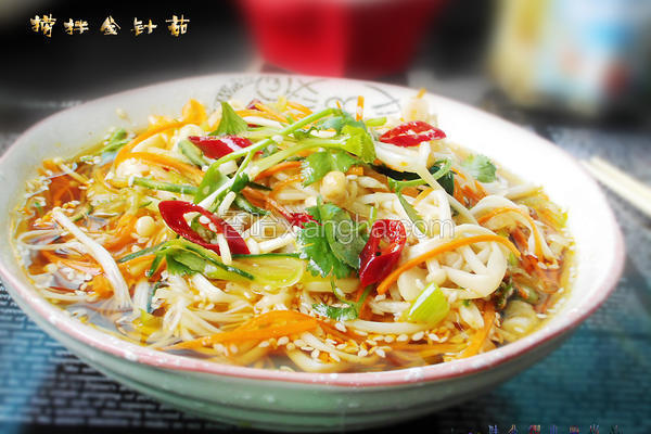 捞拌金针菇