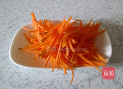 豆豉桃仁拌三丝的做法图解6