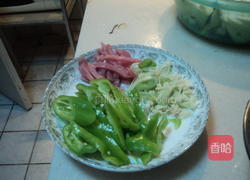 肉丝鱼香茄子的做法图解2