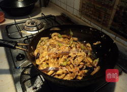 肉丝鱼香茄子的做法图解8