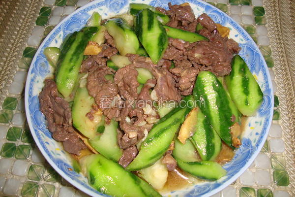 丝瓜炒牛肉