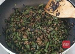 橄榄菜肉沫豆角的做法图解5