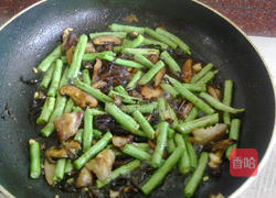 豆角焖面的做法图解14