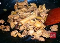香菇焖土鸡的做法图解17