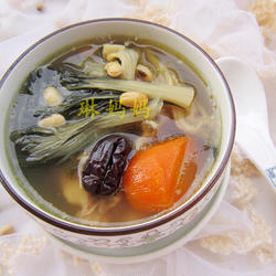 白菜干煲猪骨的做法[图]