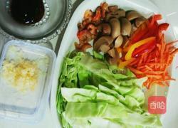 虾米炒包菜的做法图解1