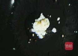 虾米炒包菜的做法图解4