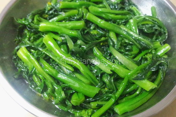 清炒菜心