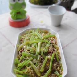 芹菜粉的做法[图]