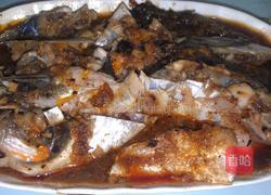 豉汁蒸鱼头的做法图解4