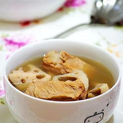 莲藕排骨汤的做法[图]