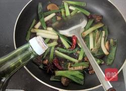 葱酥鲫鱼的做法图解10