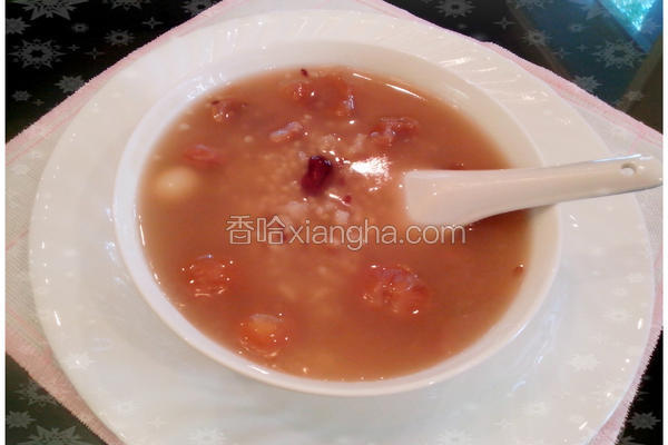 桂圆莲子八宝粥