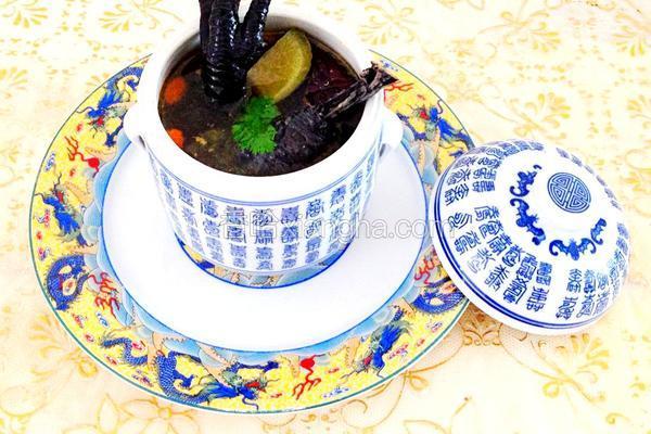 乌鸡萝卜汤