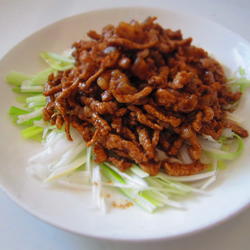 京酱肉丝的做法[图]