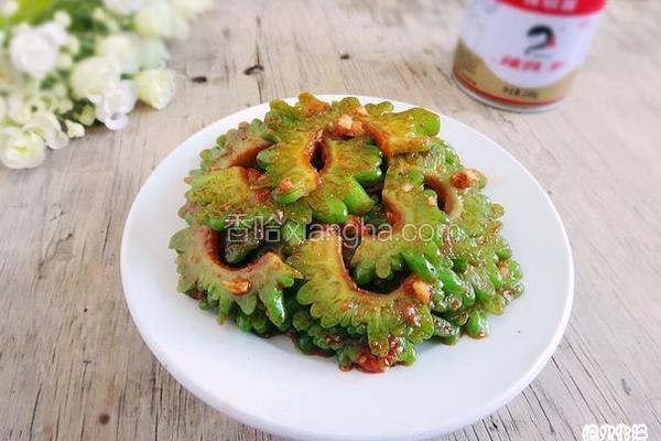 辣椒酱拌苦瓜