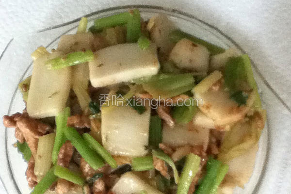芹菜肉丝炒年糕